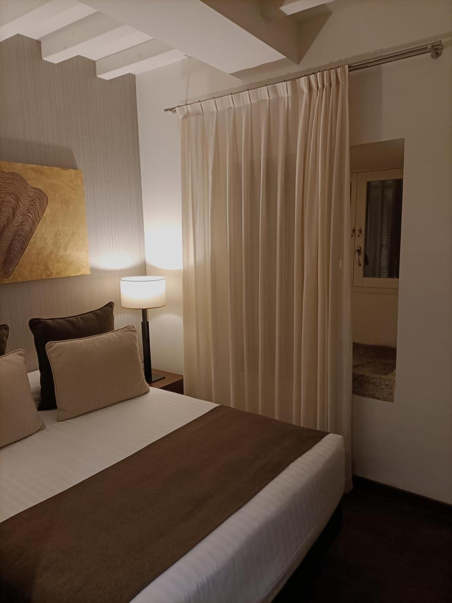 Carris Casa De La Troya Hotel Santiago de Compostela Kültér fotó